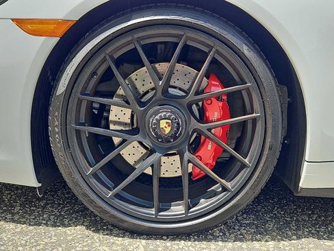 Certified 2019 Porsche 911 Targa 4 GTS AWD/4WD image 8