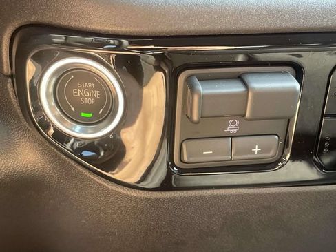 New 2026 Chevrolet Silverado 1500 RST AWD/4WD image 16