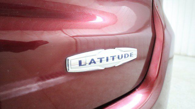 Used 2021 Jeep Compass Latitude w/ Convenience Group AWD/4WD image 21