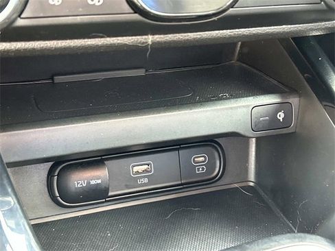 Used 2024 Kia Soul S image 26