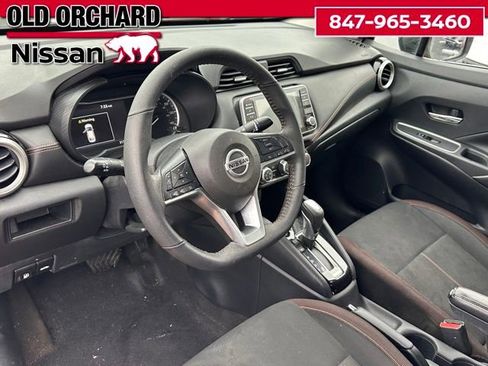 Used 2021 Nissan Versa SR image 15