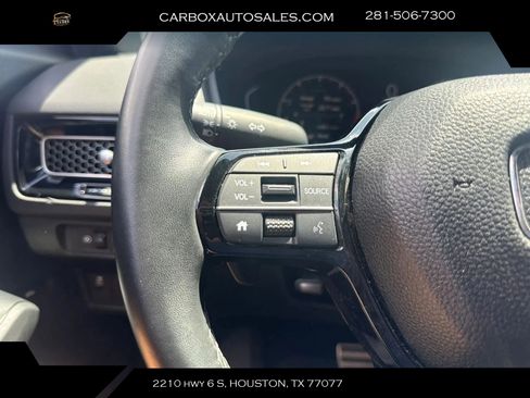 Used 2025 Honda Civic Sport image 11