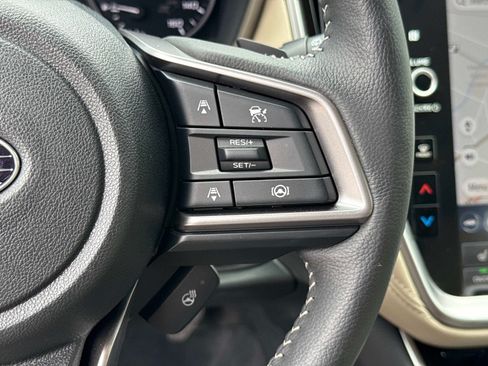 Certified 2025 Subaru Outback Limited AWD/4WD image 30