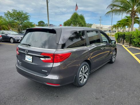 Used 2024 Honda Odyssey Touring image 7