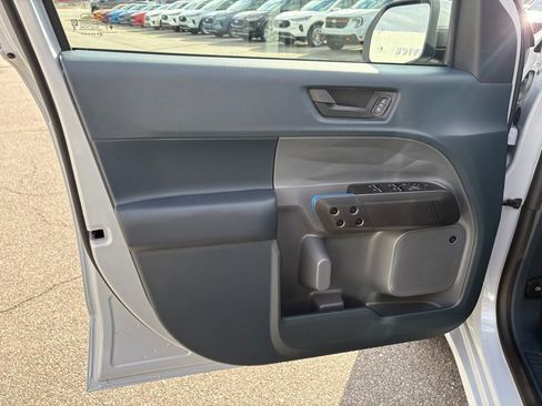 New 2026 Ford Maverick Lobo image 14