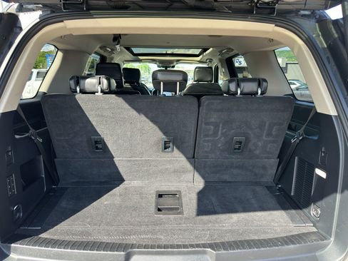 Used 2020 Ford Expedition Platinum RWD image 12