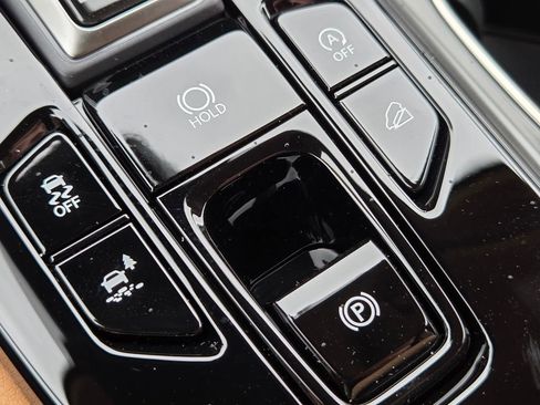 New 2026 Lexus NX 350 AWD image 19