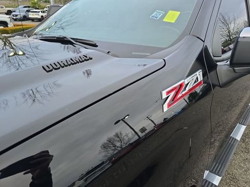 Certified 2022 Chevrolet Silverado 1500 LT w/ All Star Edition Plus image 33