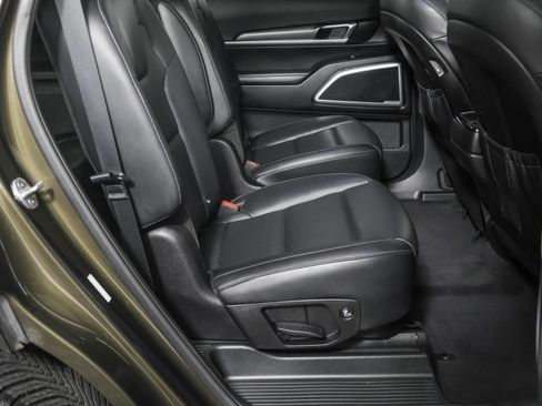 Used 2021 Kia Telluride S AWD/4WD image 42