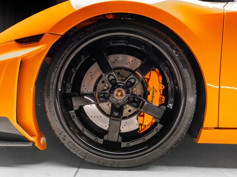 Used 2005 Lamborghini Gallardo AWD/4WD image 32