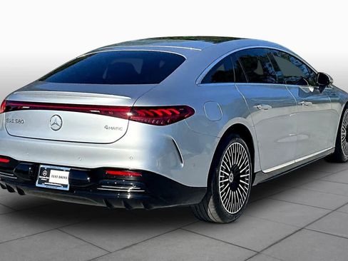 Used 2023 Mercedes-Benz EQS 580 4MATIC Sedan image 12