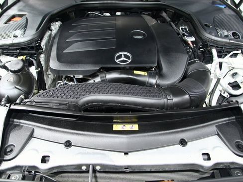 Used 2020 Mercedes-Benz E 350 4MATIC Sedan image 31