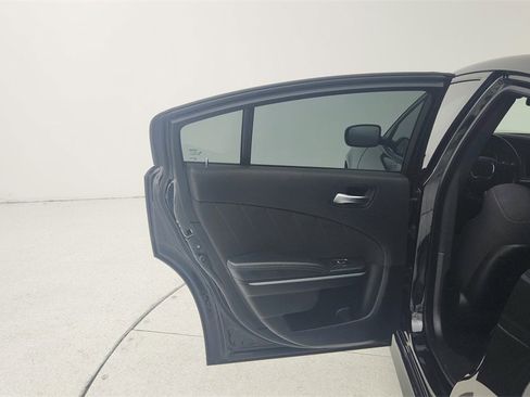 Used 2022 Dodge Charger GT image 22