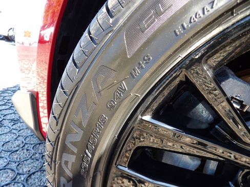 Used 2025 Toyota Camry SE image 25