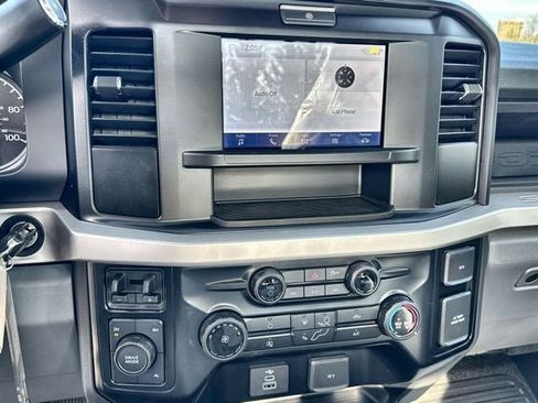 New 2025 Ford F550 4x4 Regular Cab Super Duty image 16