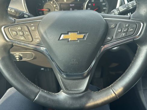 Used 2024 Chevrolet Equinox LT AWD/4WD image 10