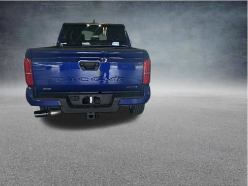 Used 2025 Toyota Tacoma SR5 RWD image 20
