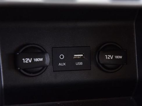 Used 2020 Hyundai Elantra SE FWD image 14