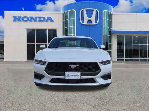 Used 2024 Ford Mustang Premium RWD image 8
