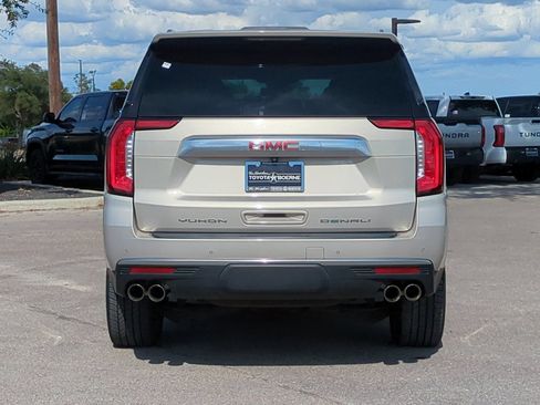 Used 2023 GMC Yukon Denali w/ LPO, Floor Liner Package AWD/4WD image 4