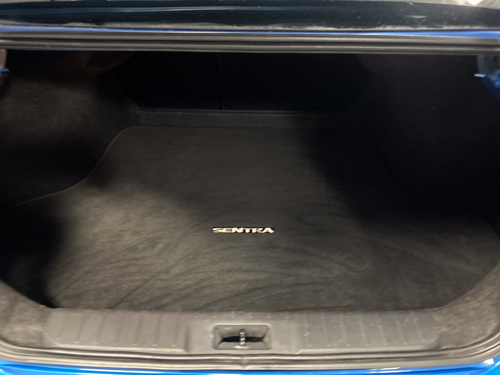 Used 2025 Nissan Sentra SV FWD image 22