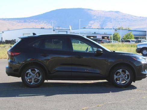 Used 2025 Ford Escape ST-Line Select w/ Tech Pack #2 AWD/4WD image 7