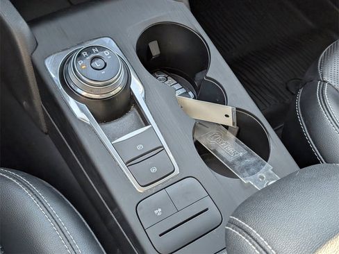 Used 2021 Ford Escape SEL image 19