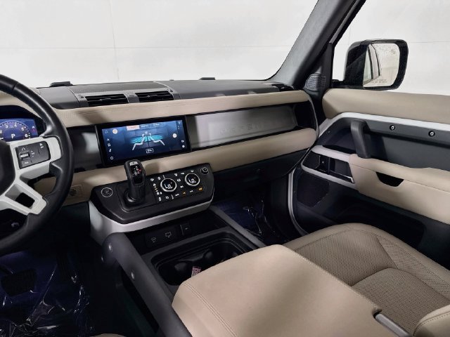 Used 2022 Land Rover Defender 110 S AWD/4WD image 26