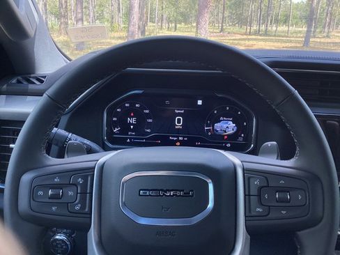 New 2025 GMC Sierra 1500 Denali w/ Denali Reserve Package image 25