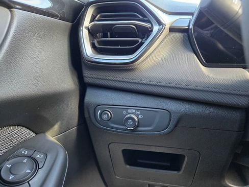 New 2026 Chevrolet TrailBlazer LT w/ Convenience Package image 12