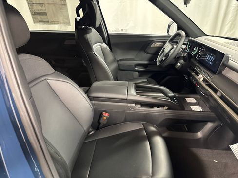 New 2027 Kia Telluride S w/ Towing Package AWD/4WD image 26