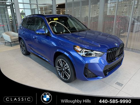 New 2027 BMW X1 xDrive28i AWD/4WD image 1