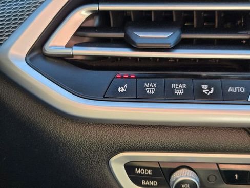 Used 2023 BMW X5 xDrive40i image 27