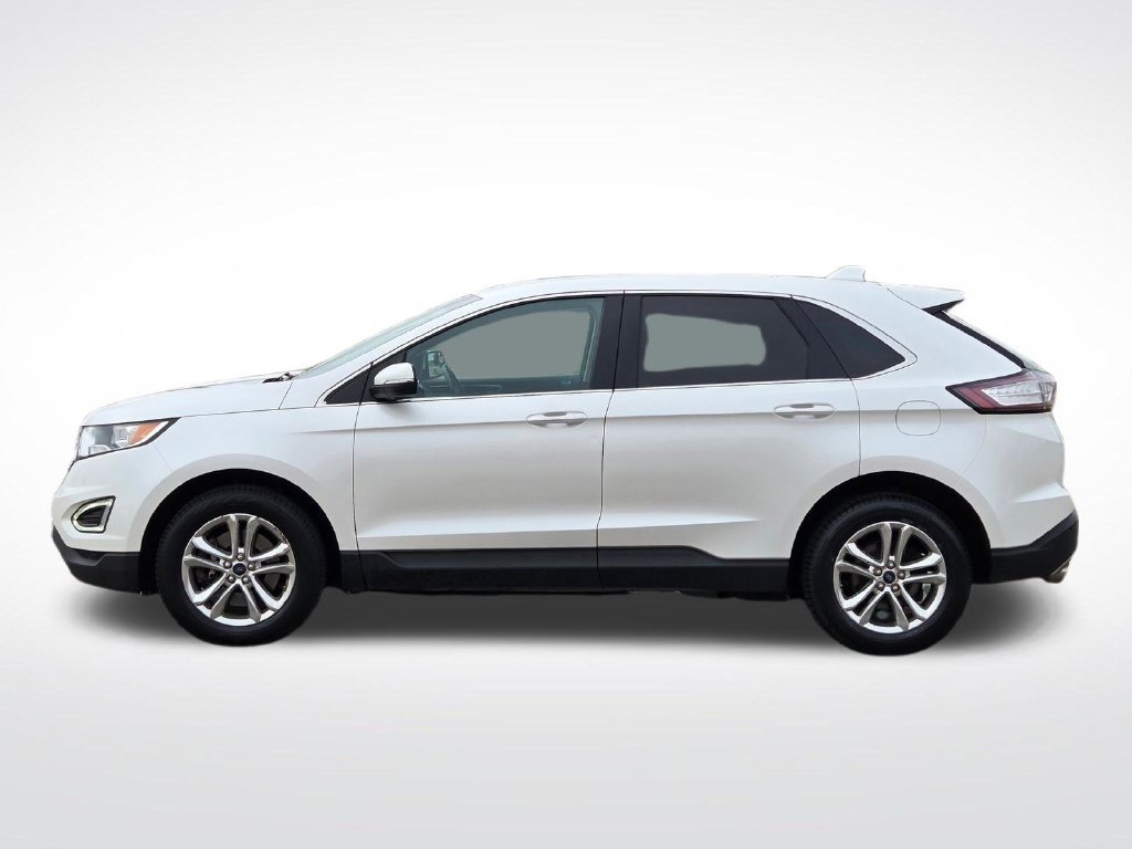 Used 2015 Ford Edge Titanium FWD image 44