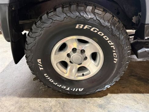 Used 1997 Toyota Land Cruiser image 36