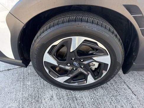 Used 2024 Subaru Crosstrek 2.5i Limited image 10