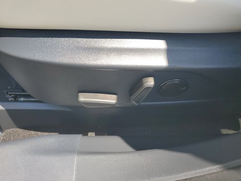 Used 2025 Ford Mustang Mach-E Premium RWD image 13