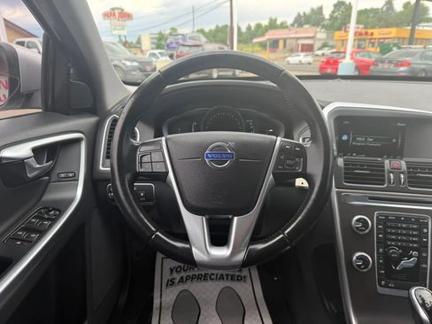 Used 2016 Volvo XC60 T5 Premier w/ Protection Package AWD/4WD image 24