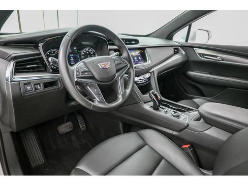 Used 2020 Cadillac XT5 Luxury FWD image 33