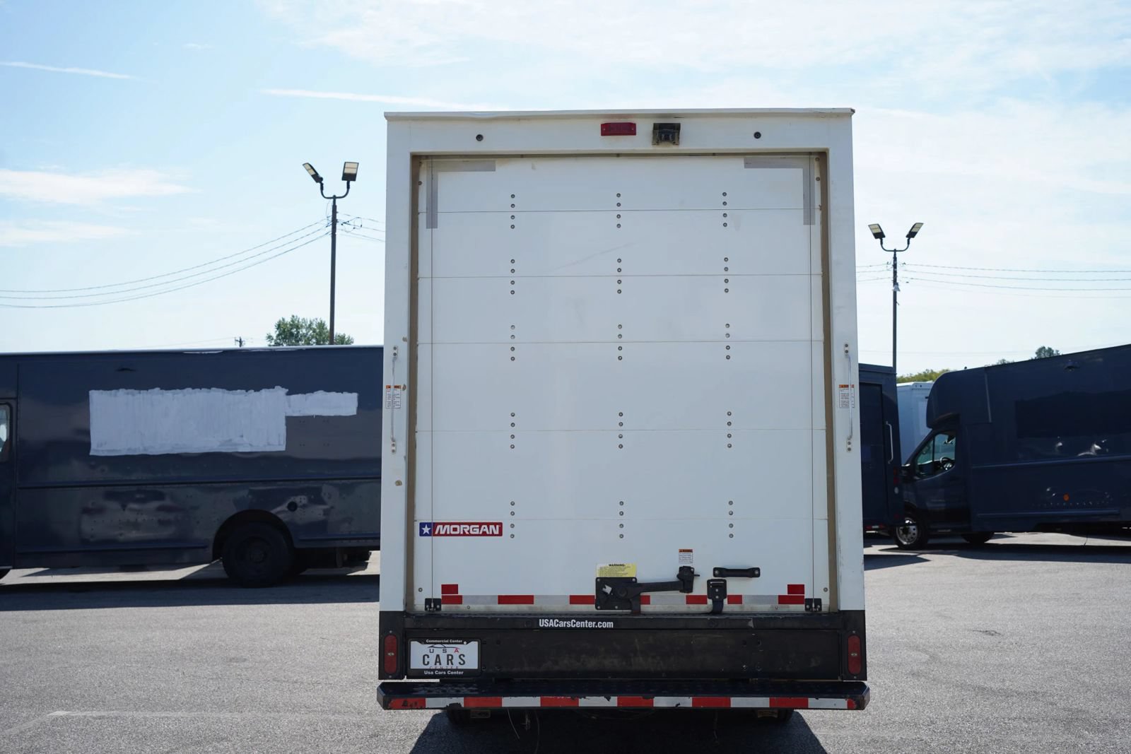 Used 2023 Chevrolet Express 3500 w/ Power Convenience Package RWD image 9