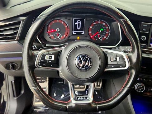 Used 2019 Volkswagen Jetta GLI FWD image 14