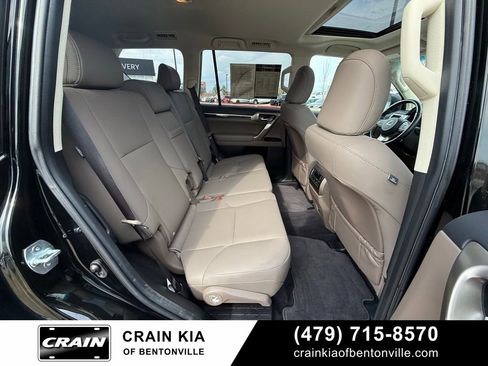 Used 2021 Lexus GX 460 Premium w/ Premium Package AWD/4WD image 33