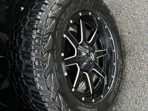 Used 2020 RAM 1500 Laramie image 15