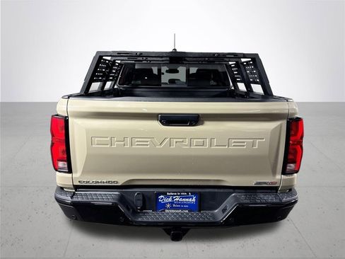 Used 2023 Chevrolet Colorado ZR2 w/ ZR2 Convenience Package III image 7