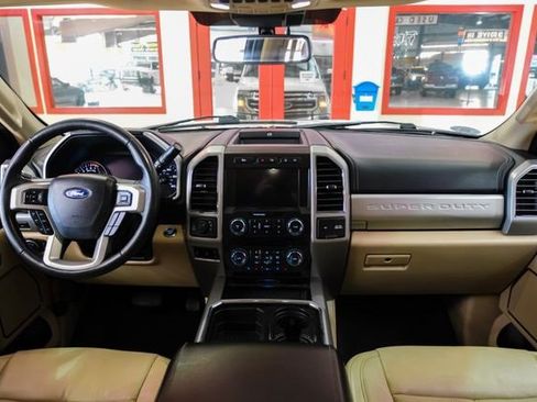 Used 2020 Ford F250 Lariat w/ Lariat Ultimate Package image 15