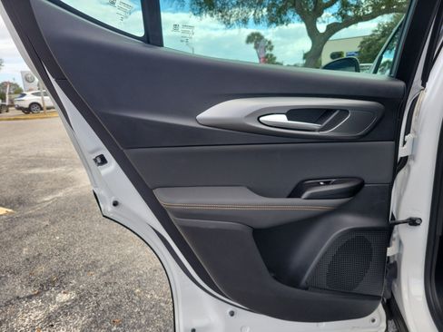 Used 2025 Alfa Romeo Tonale image 9