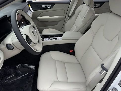 New 2026 Volvo V60 B5 Cross Country Plus w/ Climate Package AWD/4WD image 20
