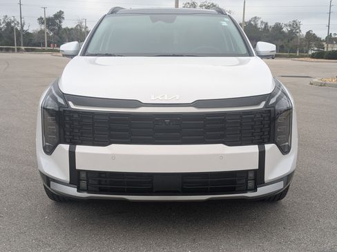 Used 2026 Kia Sportage SX image 3