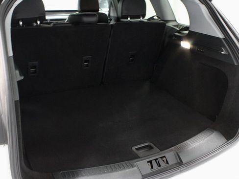 Used 2021 Lincoln Corsair AWD w/ Equipment Group 101A image 13
