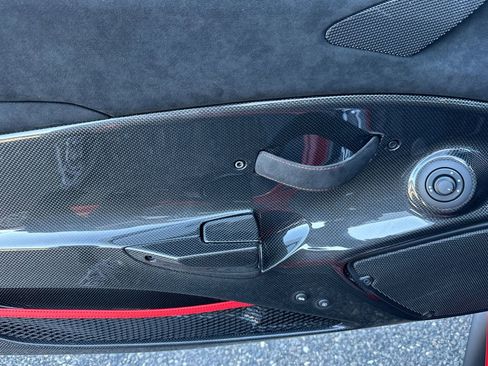 Used 2019 Ferrari 488 Pista Coupe image 12